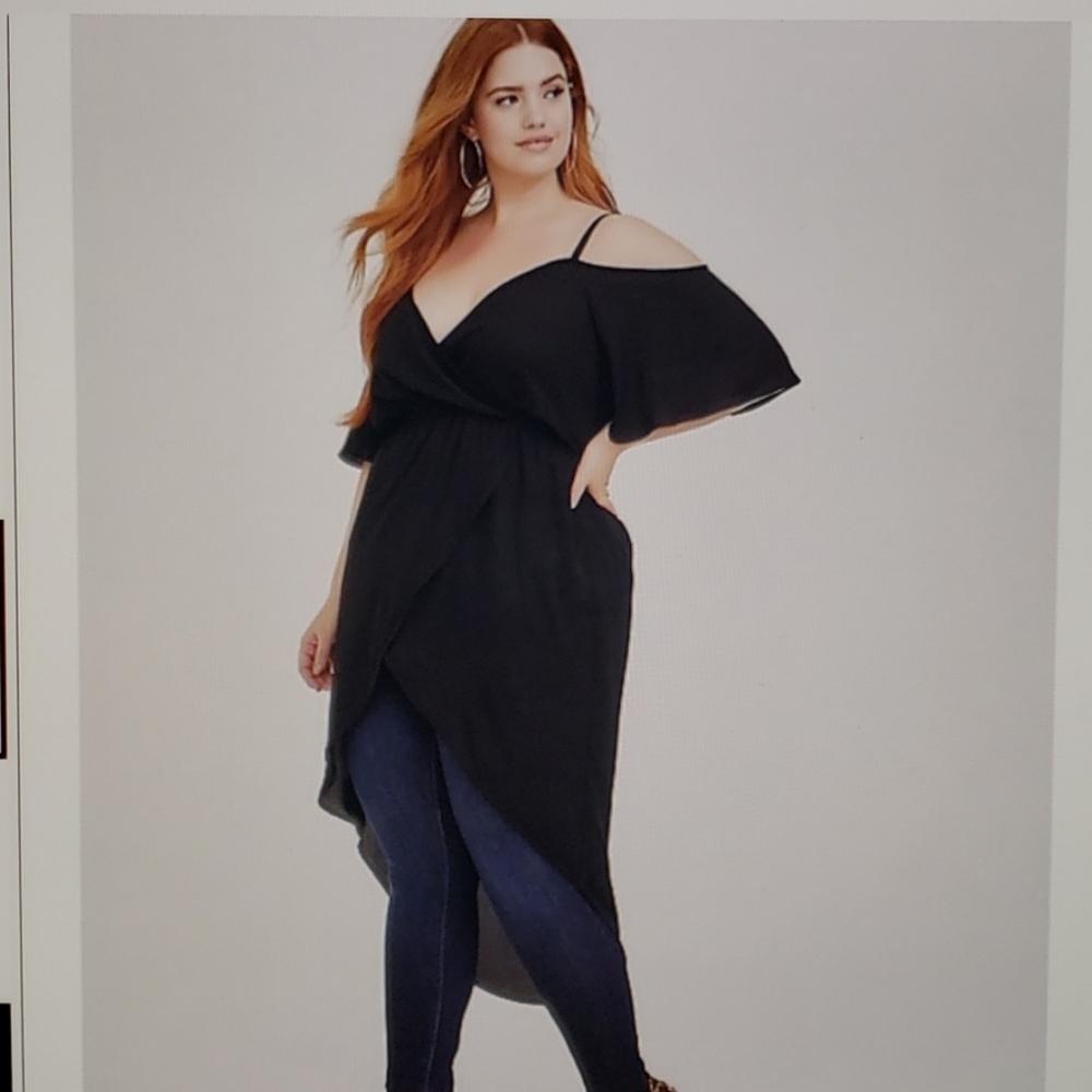 Torrid - Hi-lo cold shoulder Georgette top